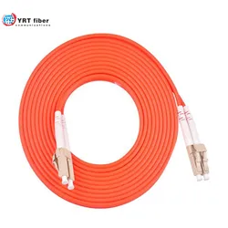 Intérieur Multi-Mode fibre optique Connector Patch Cord for Communication câbles